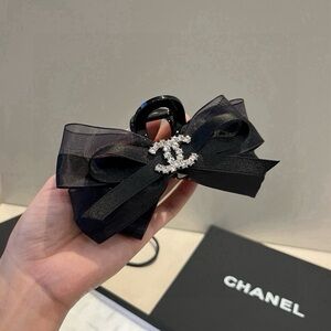 CHANEL Black Bow Hair Clip with Logo